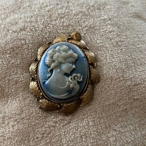 Blue cameo